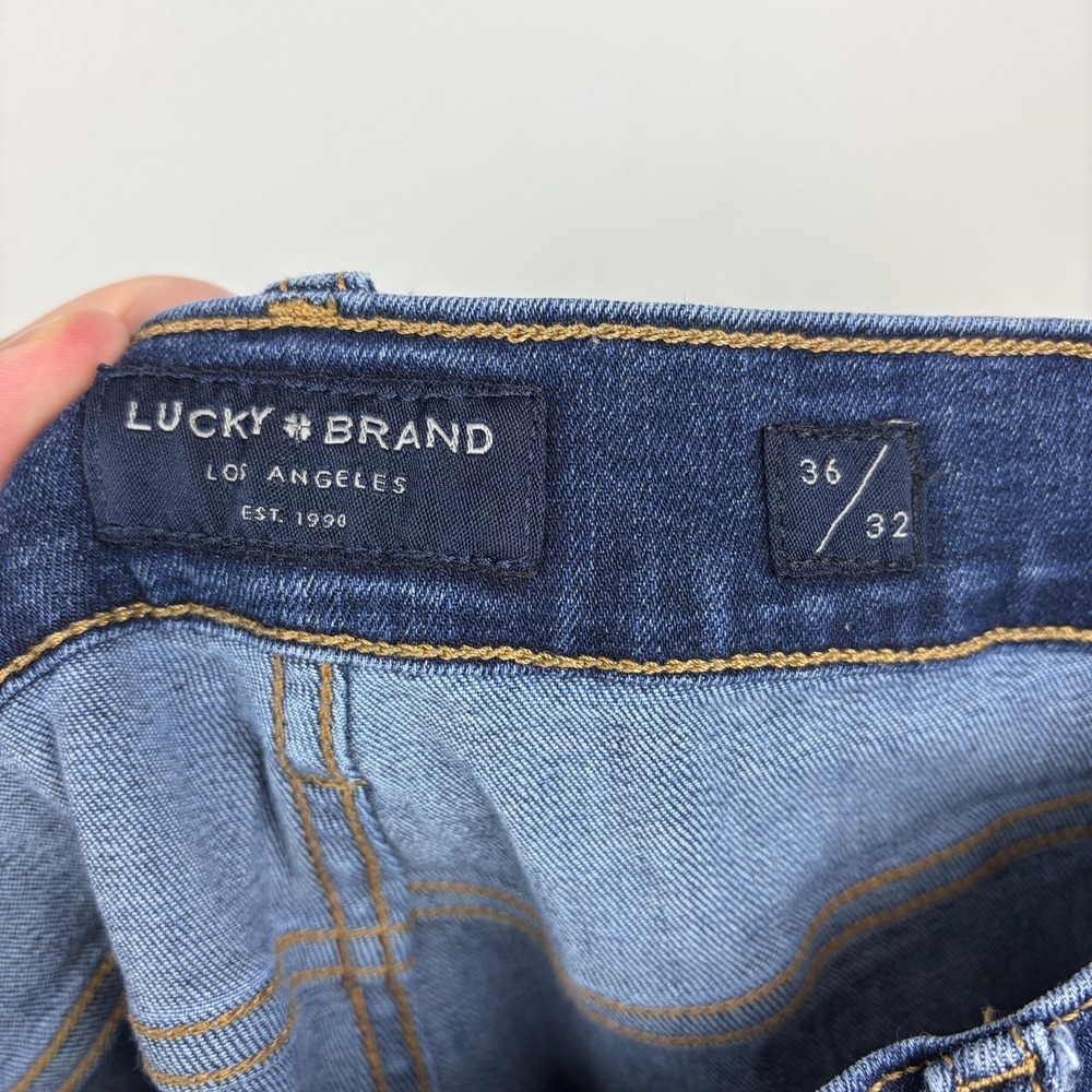 Lucky Brand 410 Athletic Straight Jeans Mens 36x32 Blue‎ Med Wash Denim - Picture 4 of 11